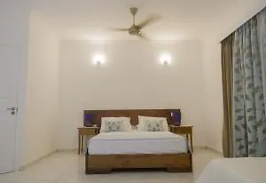 https://captains-villa-mahe-island.maheislandhotels.com